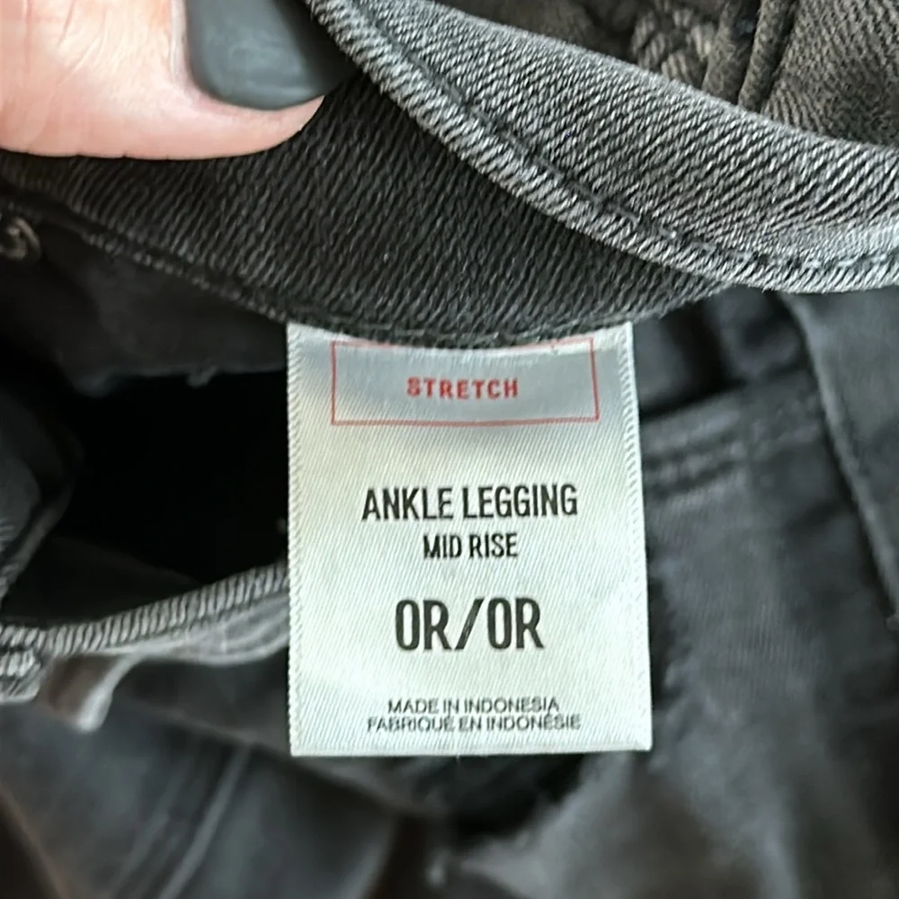 Express Ankle Legging Stretch Mid Rise Distressed Jeans